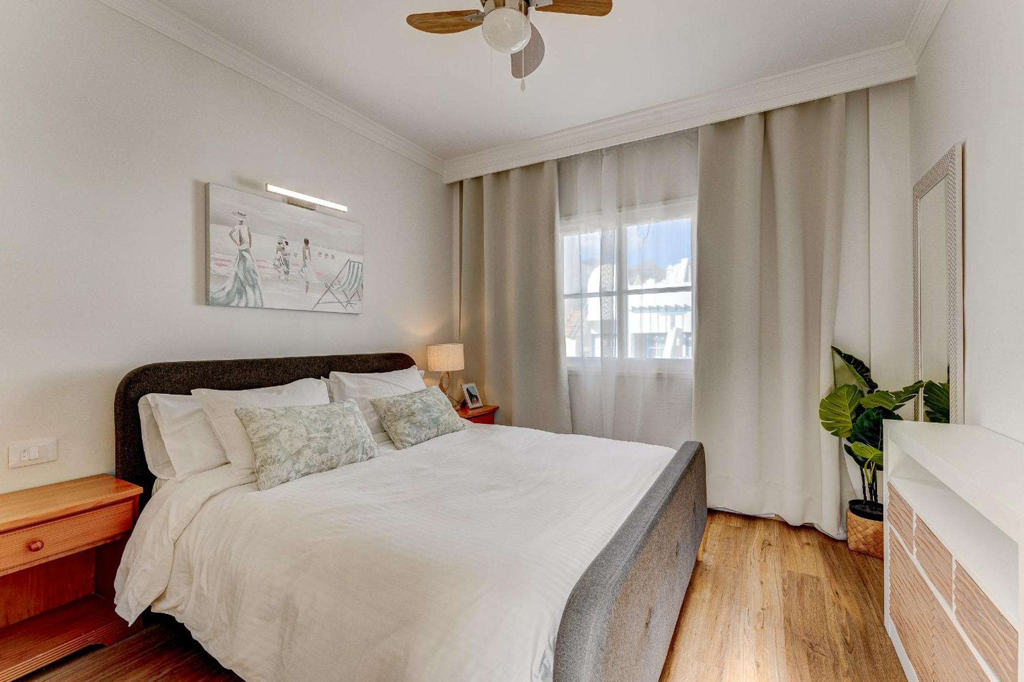 Yucca Park, Lovely, Quiet, 2 Bedroom, 70M2, Ocean Pool View! アデヘ エクステリア 写真