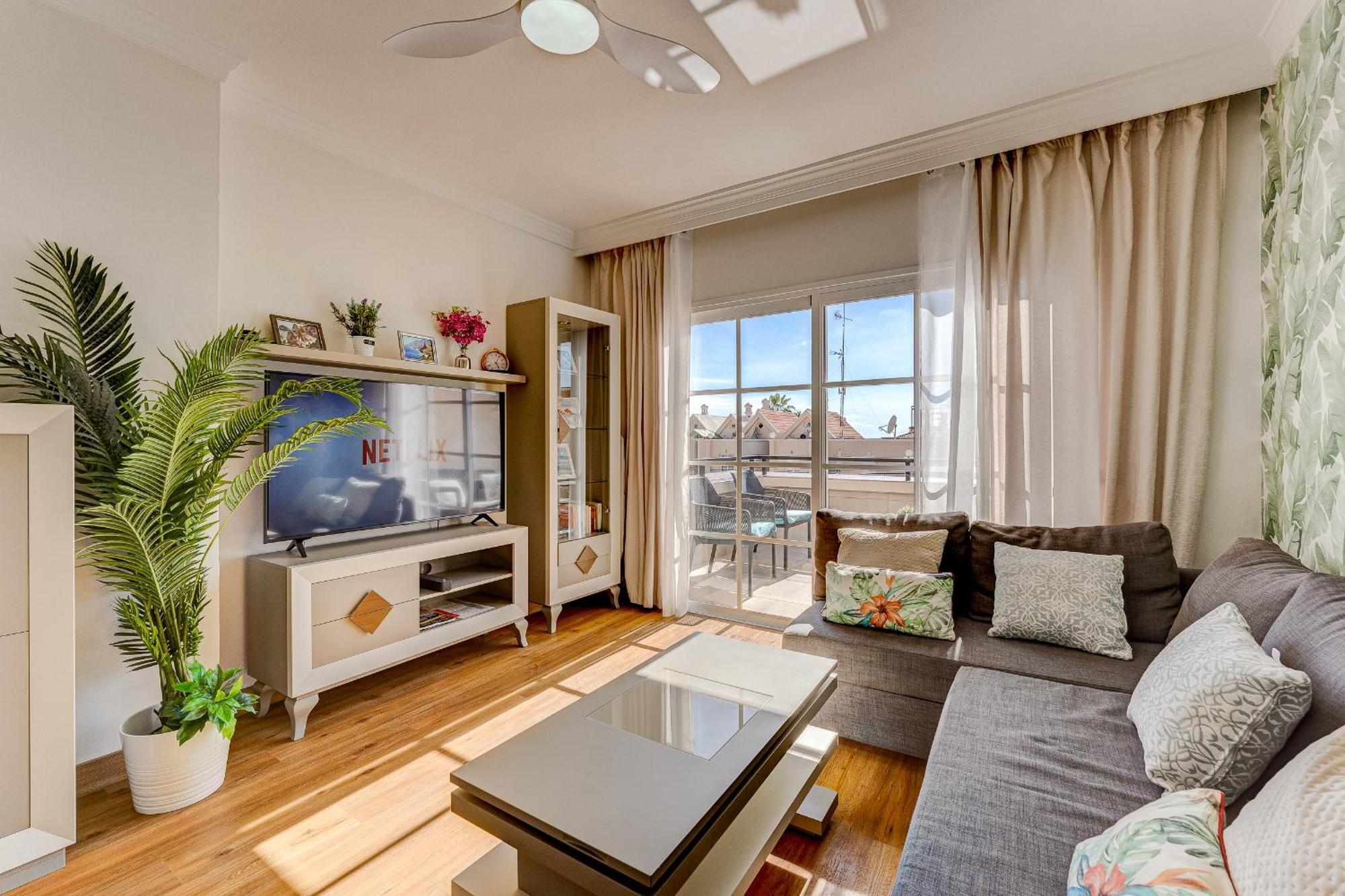 Yucca Park, Lovely, Quiet, 2 Bedroom, 70M2, Ocean Pool View! アデヘ エクステリア 写真